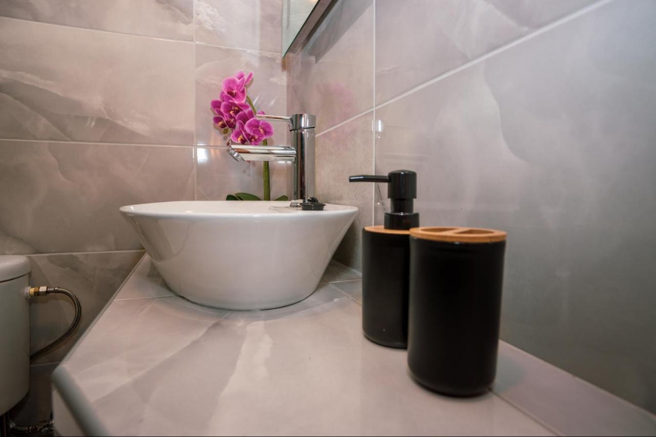 Seashell Luxury Apartment Νικήτη Εξωτερικό φωτογραφία